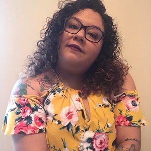 Meet your Posher, Gisel